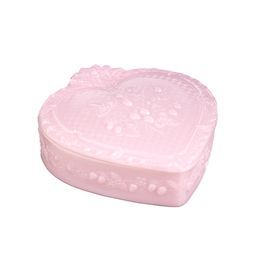 Strawberry Fields Heart Box Crown Tuscan